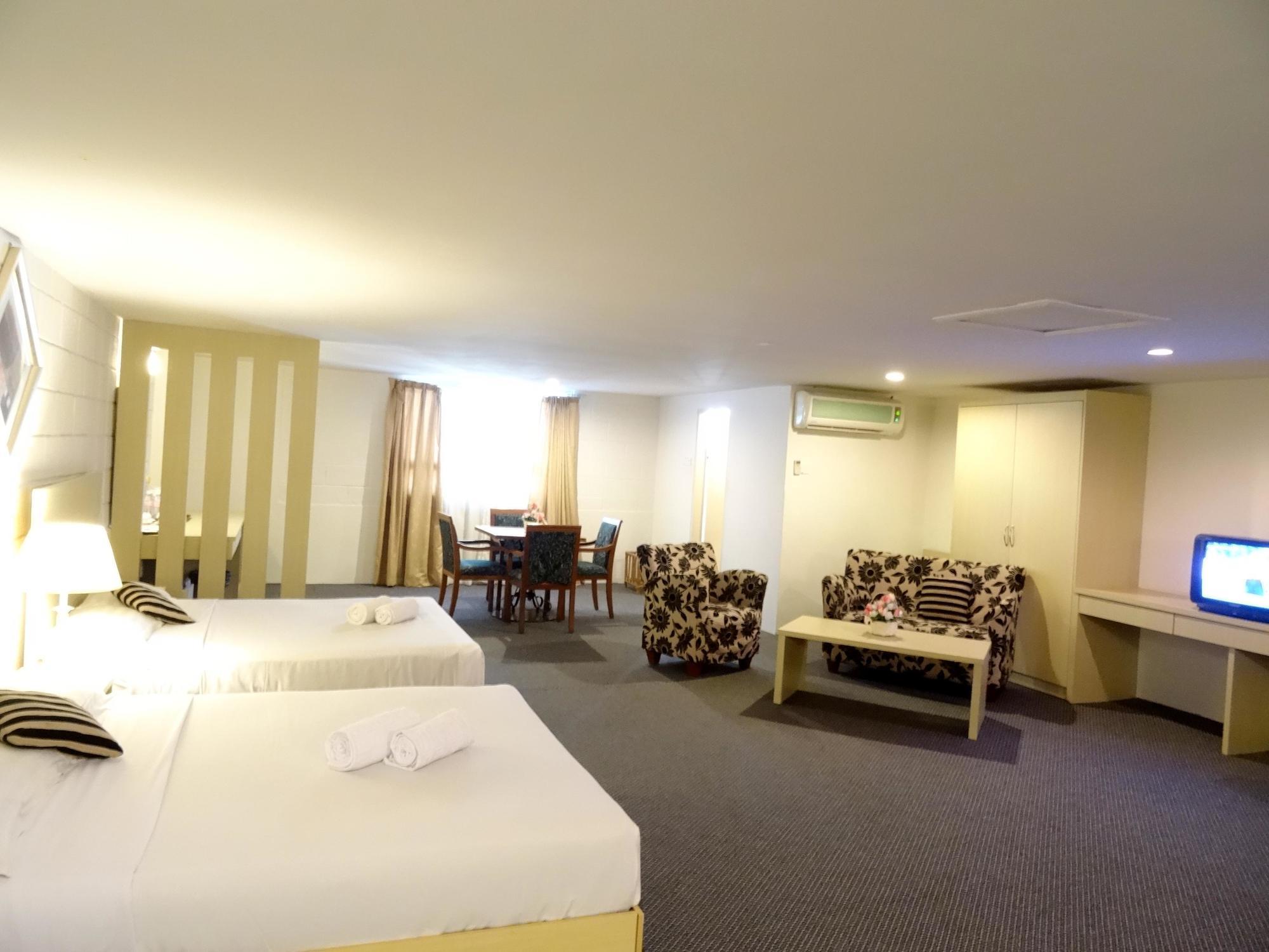 קוטה קינבלו Promenade Service Apartment מראה חיצוני תמונה